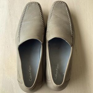 Calvin Klein men's leather tan loafer. Worn a handful of times. Very minor wear